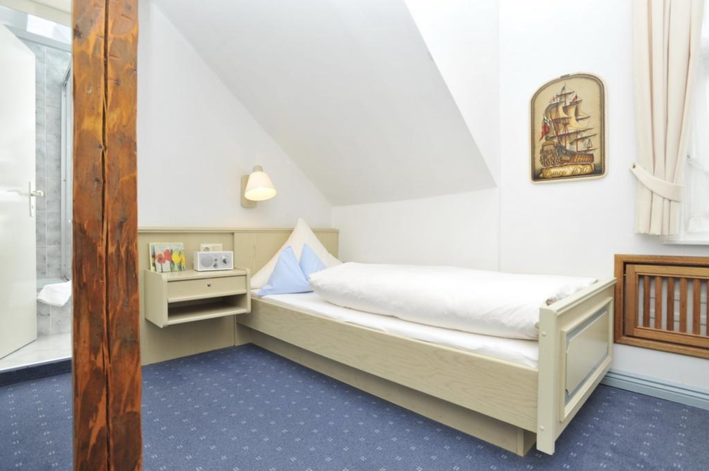 Hotel Friesenhof Wenningstedt-Braderup Szoba fotó